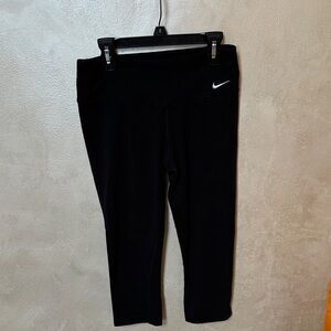Nike Women's Black High-Waisted Leggings